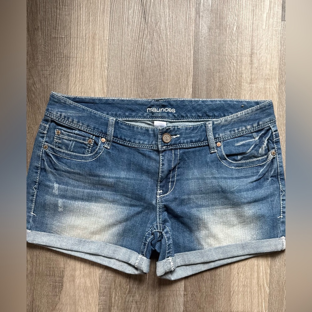 Maurices Women's Medium Blue Distressed Denim Roll-Cuff Shorts